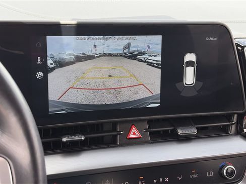 Certified 2025 Kia Sportage EX FWD image 25