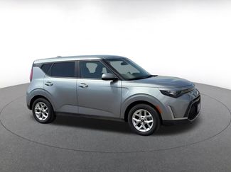 Used 2025 Kia Soul LX w/ LX Technology Package video 2
