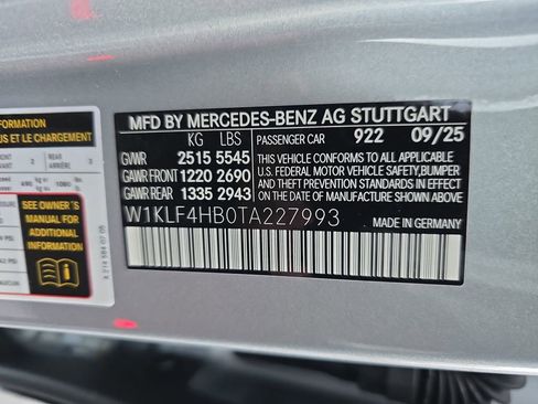 New 2026 Mercedes-Benz E 350 4MATIC Sedan image 38