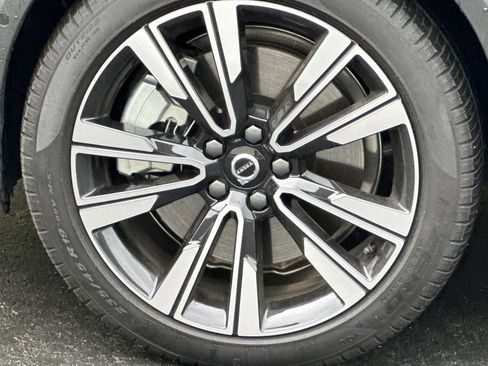 Used 2026 Volvo V60 B5 Cross Country Ultra w/ Climate Package AWD/4WD image 35