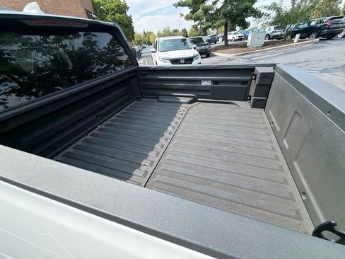 Certified 2024 Honda Ridgeline Sport image 12