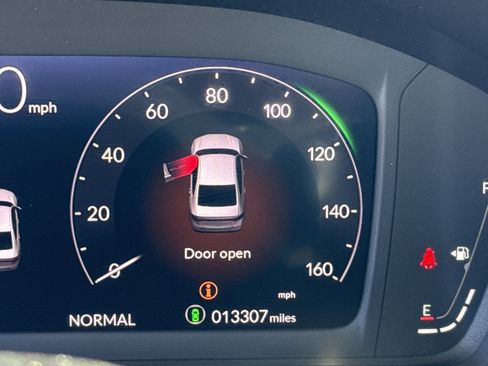 Certified 2024 Honda Accord Touring image 22