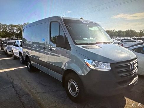 Used 2024 Mercedes-Benz Sprinter 2500 w/ Acoustic Package image 3