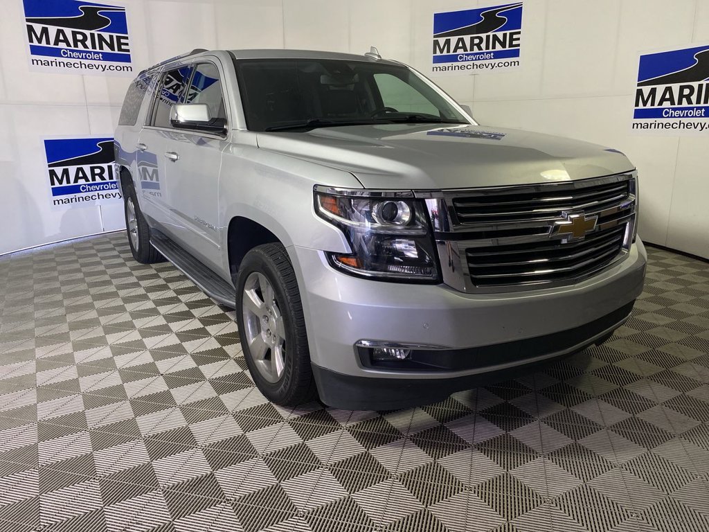 Used 2020 Chevrolet Suburban Premier RWD image 1