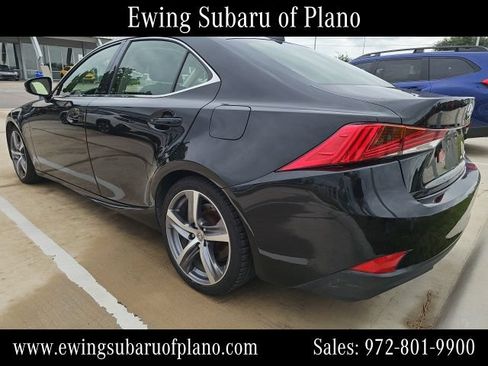 Used 2017 Lexus IS 300 AWD w/ Premium Package image 3