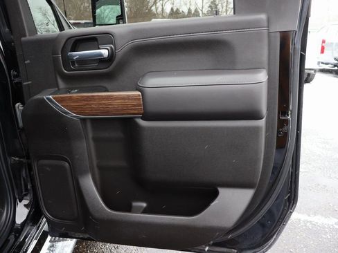 Used 2022 Chevrolet Silverado 3500 High Country w/ Safety Package II image 29