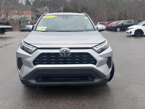 Used 2024 Toyota RAV4 XLE image 4