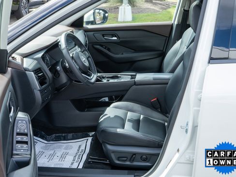 Used 2023 Nissan Rogue SL image 19