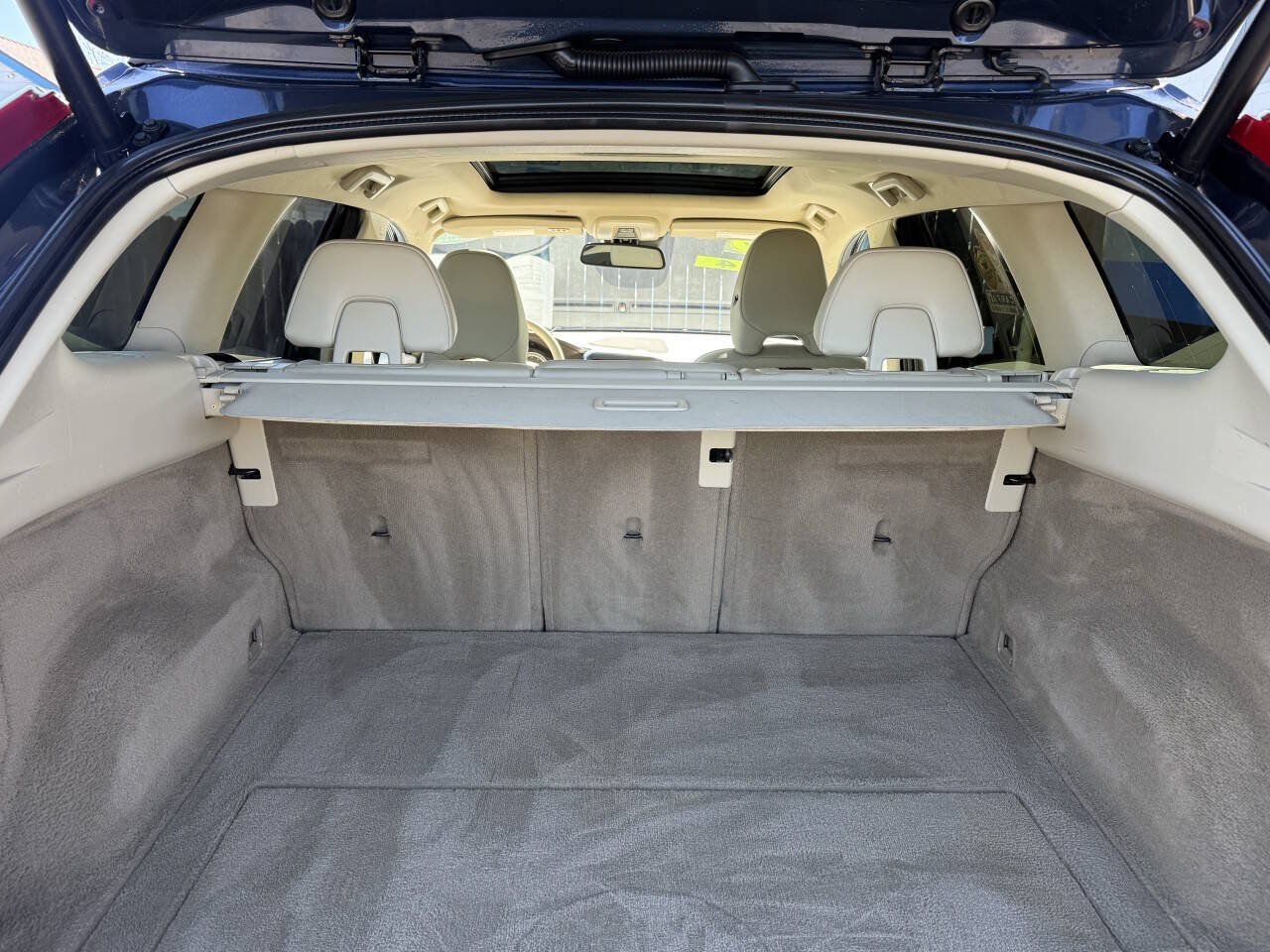 Used 2013 Volvo XC60 T6 AWD/4WD image 12