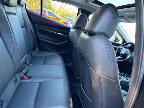 Used 2024 MAZDA MAZDA3 s image 12