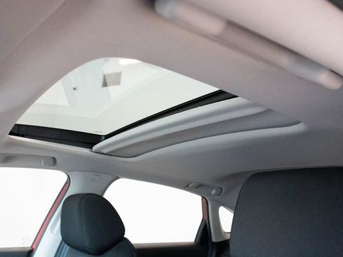Used 2024 Honda Civic EX image 4