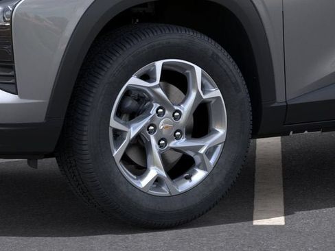 New 2026 Chevrolet Trax LS w/ LS Convenience Package FWD image 9