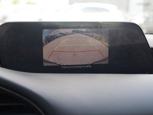 Used 2019 MAZDA MAZDA3 Sedan image 29