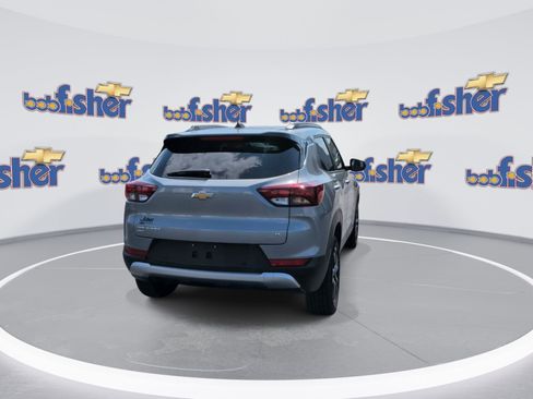 Certified 2026 Chevrolet TrailBlazer LT w/ Driver Confidence Package image 7