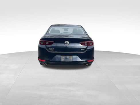Used 2021 MAZDA MAZDA3 s image 4