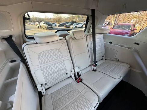 Used 2023 Lincoln Navigator Black Label AWD/4WD image 47