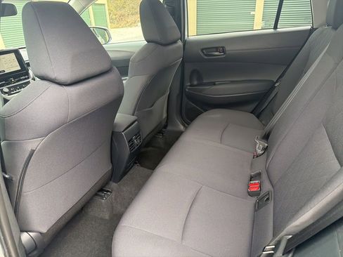 Certified 2023 Toyota Corolla Cross LE w/ Moonroof Package image 13