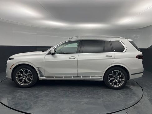 Used 2023 BMW X7 xDrive40i AWD/4WD image 6