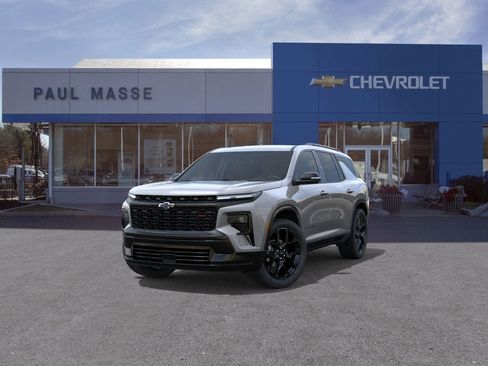 New 2026 Chevrolet Traverse RS w/ LPO, Floor Liner Package image 8