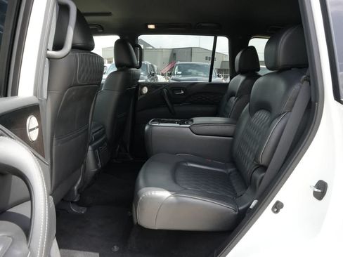 Certified 2024 INFINITI QX80 Sensory AWD/4WD image 18