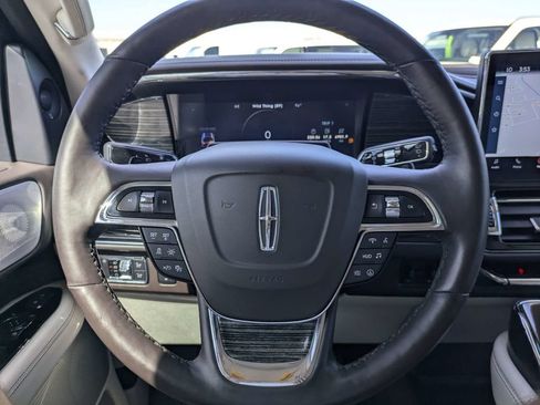 Certified 2022 Lincoln Navigator L Black Label AWD/4WD image 31