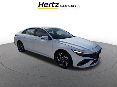 Used 2025 Hyundai Elantra SEL