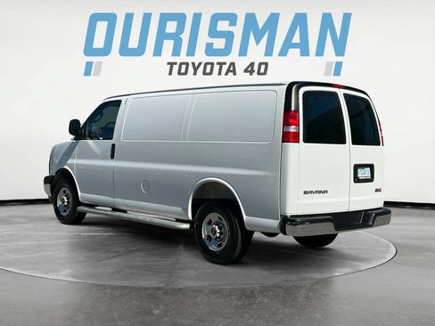 Used 2025 GMC Savana 2500 w/ Driver Convenience Package RWD image 5