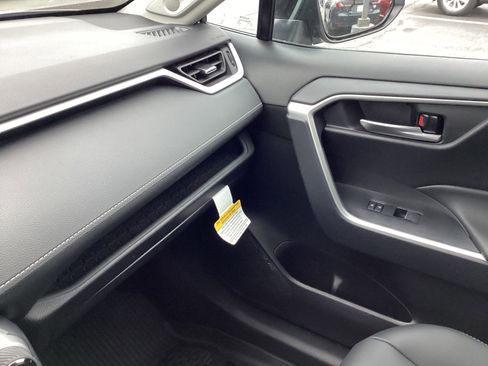 New 2025 Toyota RAV4 XLE Premium image 32