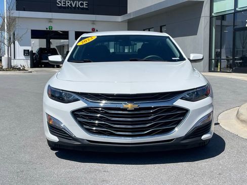 Used 2023 Chevrolet Malibu LS w/ Driver Confidence Package FWD image 2