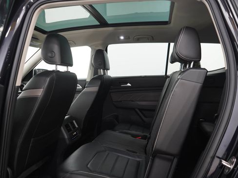Used 2022 Volkswagen Atlas SEL AWD/4WD image 16