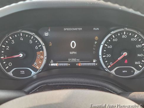 Certified 2022 Jeep Renegade Latitude w/ Sun/Sound Group AWD/4WD image 15