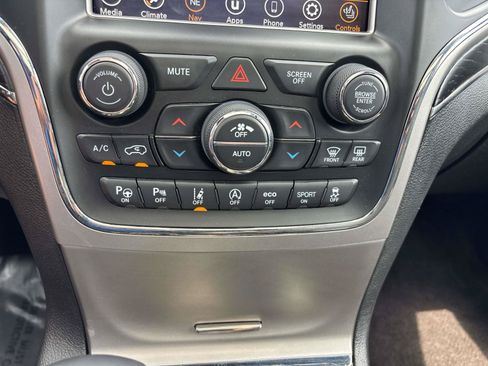 Certified 2018 Jeep Grand Cherokee High Altitude AWD/4WD image 23