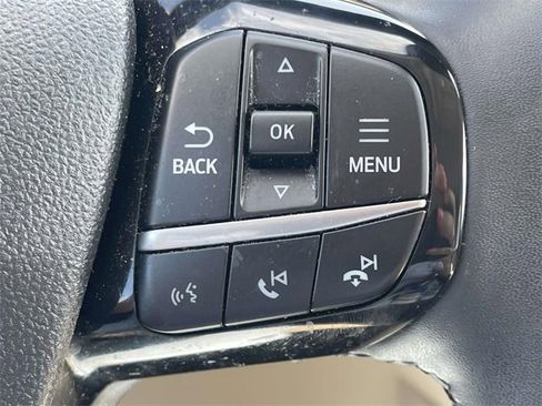 Used 2022 Ford Escape SEL image 22