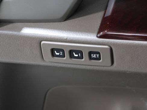 Used 2014 Lexus GX 460 image 14