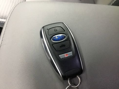 Used 2023 Subaru Outback Premium AWD/4WD image 10