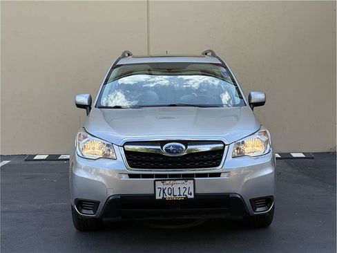 Used 2015 Subaru Forester 2.5i Premium w/ All-Weather Package AWD/4WD image 2