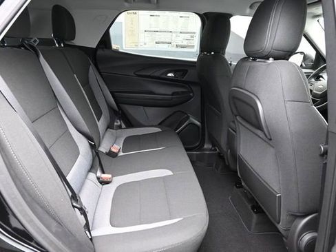 New 2026 Chevrolet TrailBlazer LS w/ LS Convenience Package FWD image 31