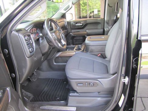 Used 2021 Chevrolet Silverado 1500 RST w/ Redline Edition AWD/4WD image 12