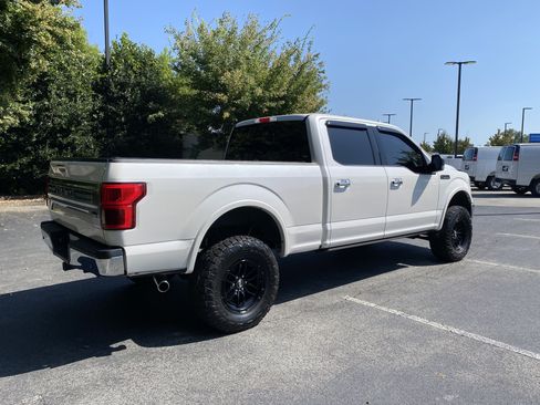 Used 2018 Ford F150 King Ranch w/ Equipment Group 601A Luxury AWD/4WD image 9