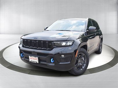 New 2024 Jeep Grand Cherokee Trailhawk w/ Advanced Protech Group II