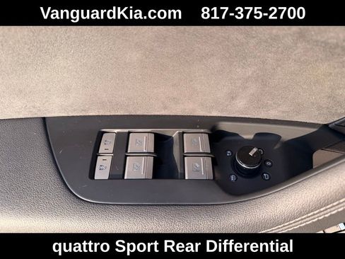 Used 2022 Audi S6 Premium Plus w/ S Sport Package image 19