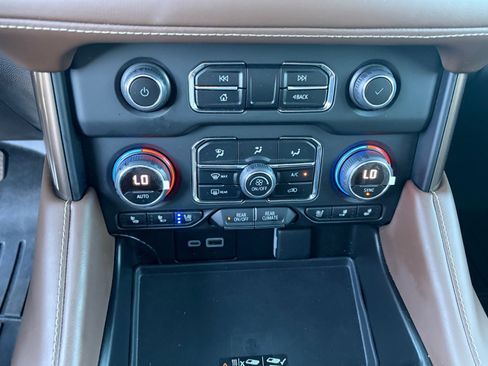 Used 2023 Chevrolet Tahoe High Country w/ Max Trailering Package AWD/4WD image 16