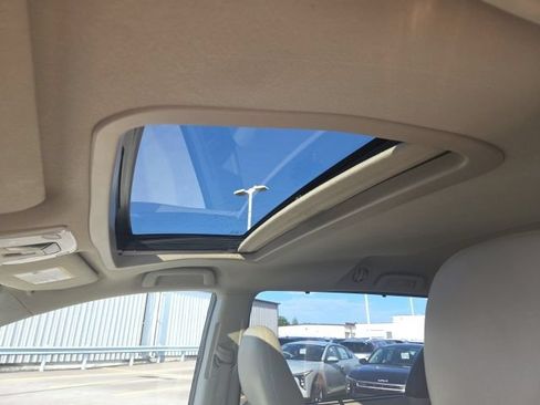 Used 2014 Toyota Sienna XLE FWD image 13