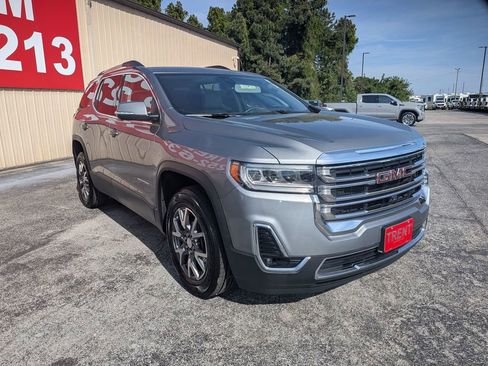 Certified 2023 GMC Acadia SLT w/ Technology Package image 6