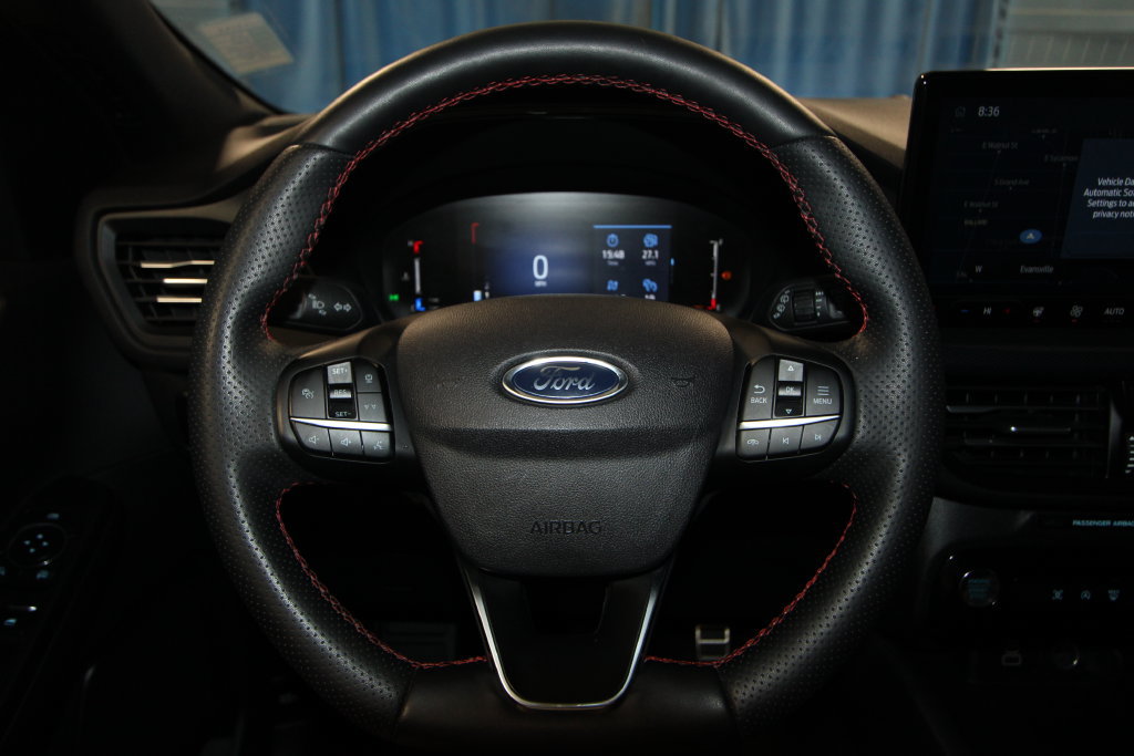 Used 2024 Ford Escape ST-Line Select w/ Tech Pack #1 AWD/4WD image 11