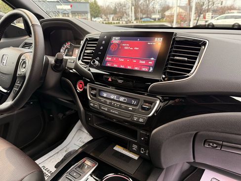 Used 2023 Honda Ridgeline Black Edition image 25