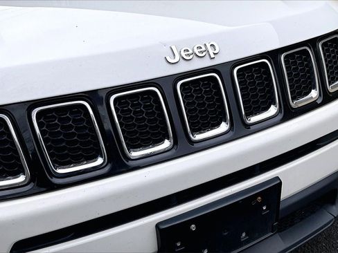 Used 2019 Jeep Compass Latitude w/ Popular Equipment Group image 31