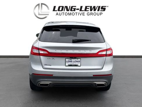 Used 2017 Lincoln MKX Reserve FWD image 5