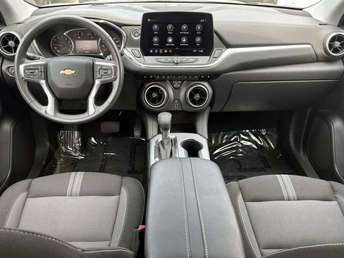 Certified 2024 Chevrolet Blazer LT FWD image 15