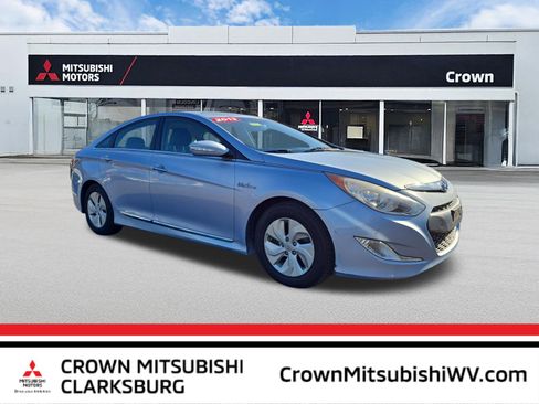 Used 2013 Hyundai Sonata Hybrid FWD image 1